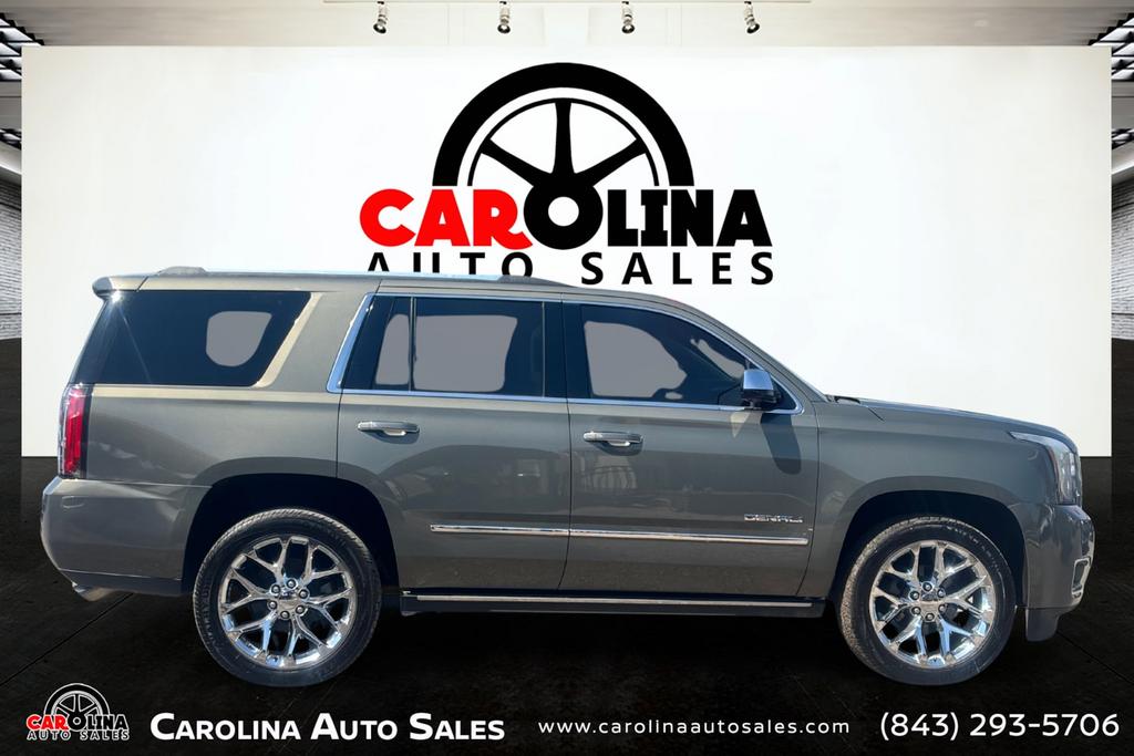 2017 GMC Yukon 4WD Denali's photo