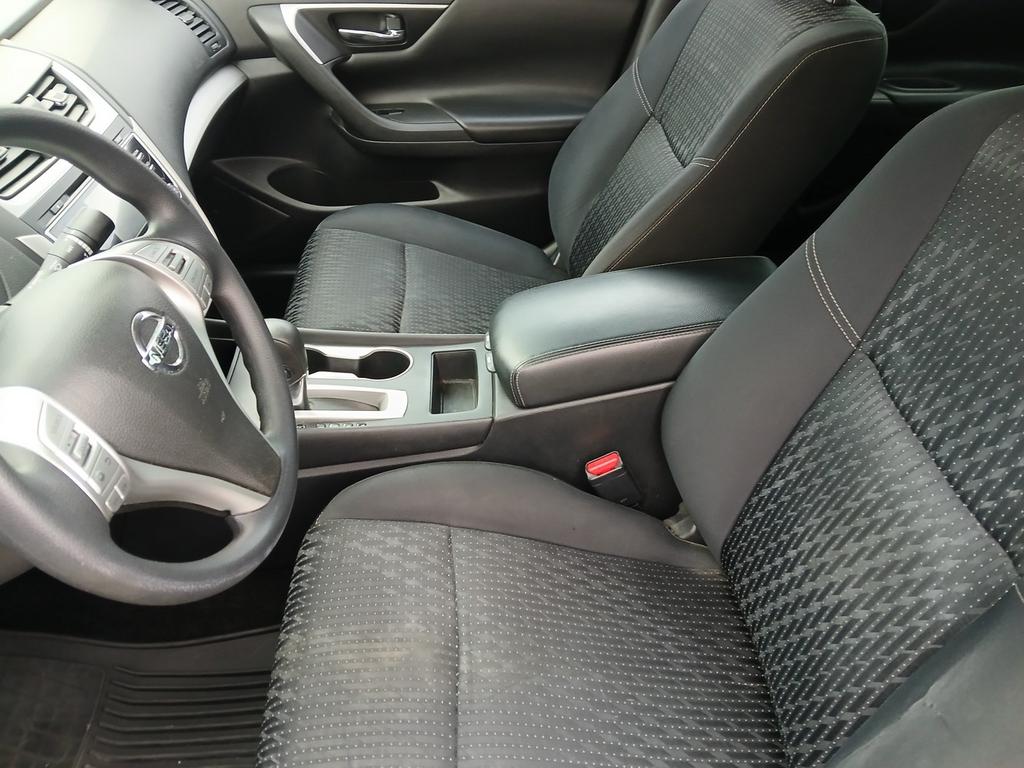 2017 Nissan Altima S - Photo 10