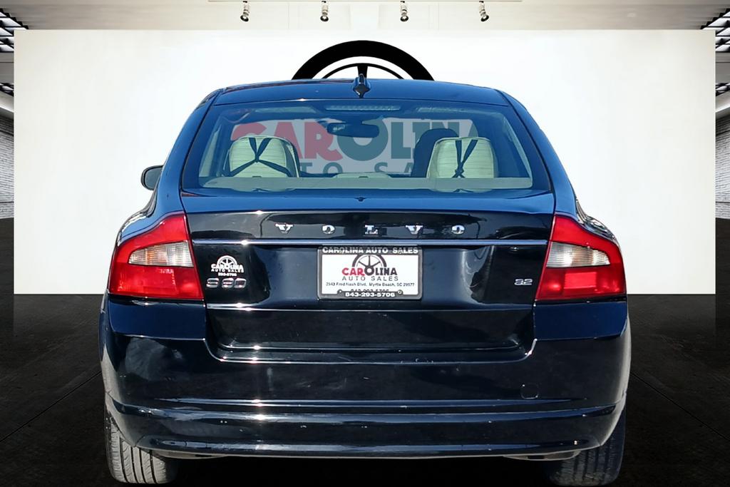 Volvo S80 photo 4