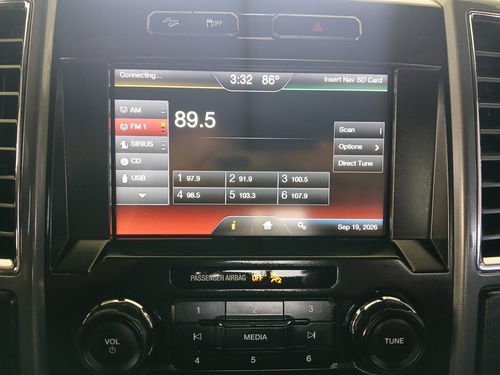 Ford F-150 photo 12