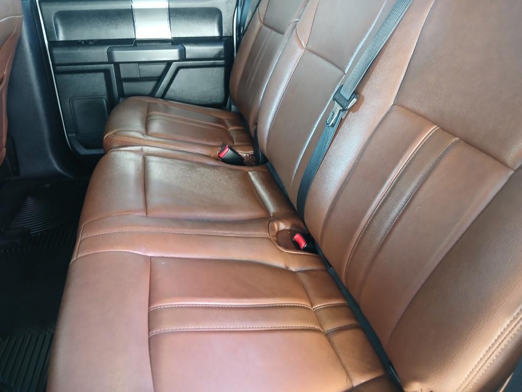 Ford F-150 photo 8